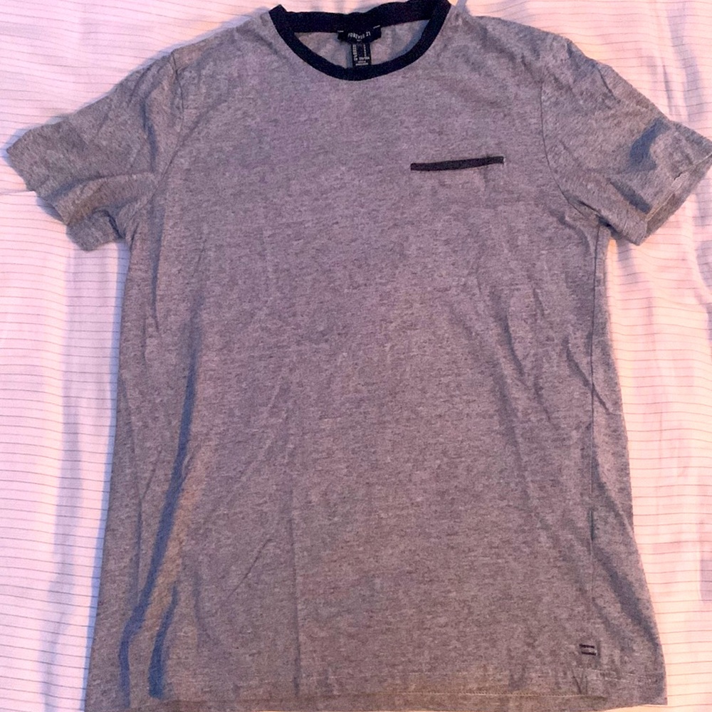 Mens Grey Tee